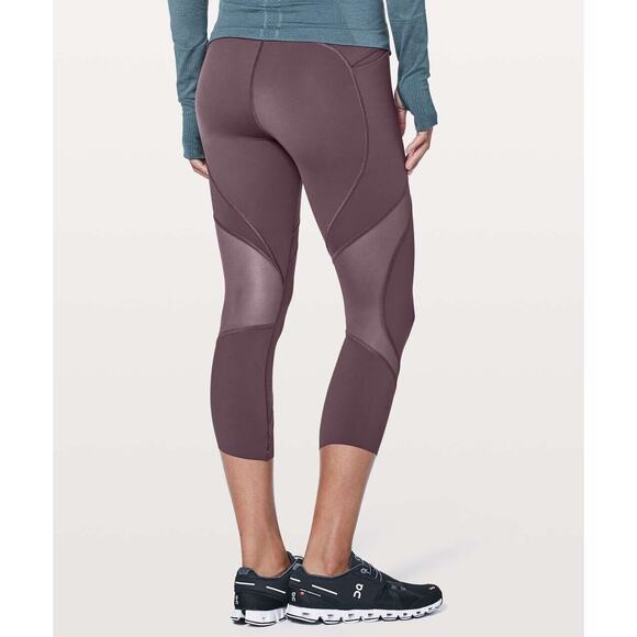 Lululemon On Pace Crop Leggings Nulux 21" Inseam W6AN8S Vintage Grape Purple 6 - Picture 2 of 12